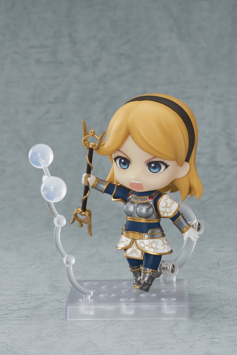 Lux Demacia  Figure - League of Legends Fan Store