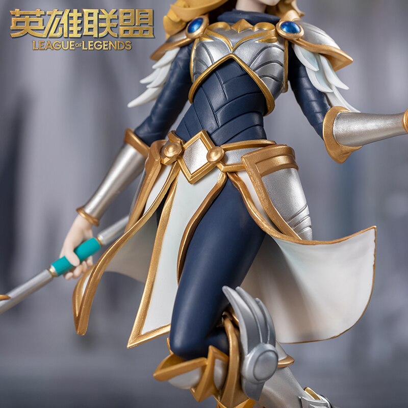 Luxanna Crownguard The Lady of Luminosity Medium Statue - League of Legends Fan Store