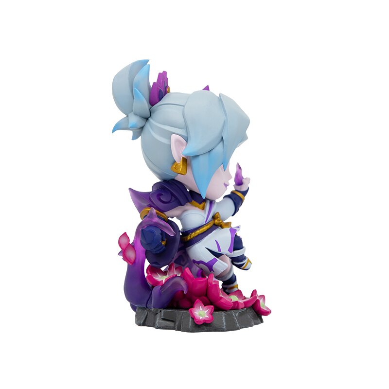 Riven "Spirit Blossom The Exile" Figure - League of Legends Fan Store