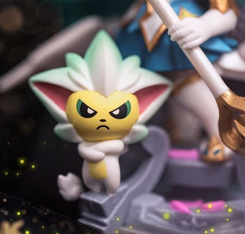 Soraka "Skin Star Guardian" Figure - League of Legends Fan Store